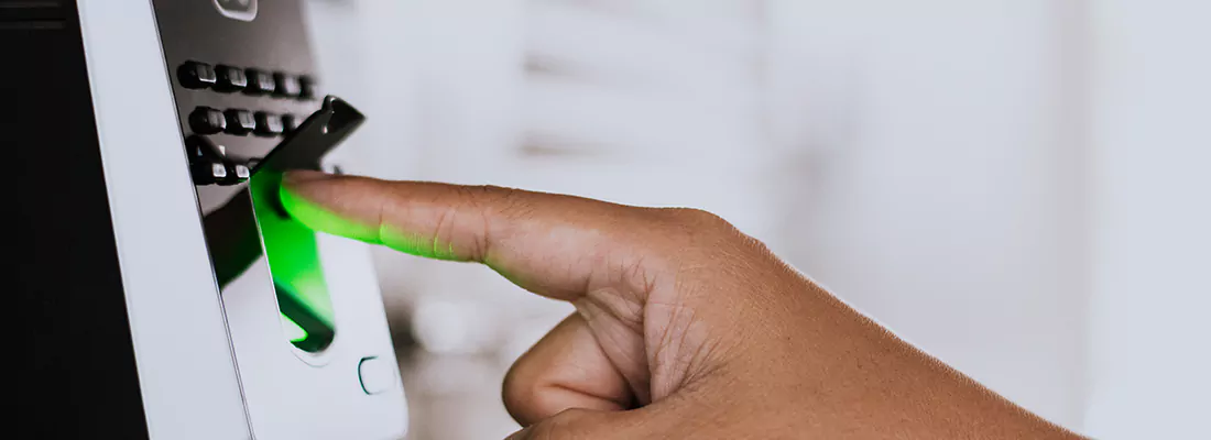 Smart Gate Locks with Remote Access Features in Seminole, FL